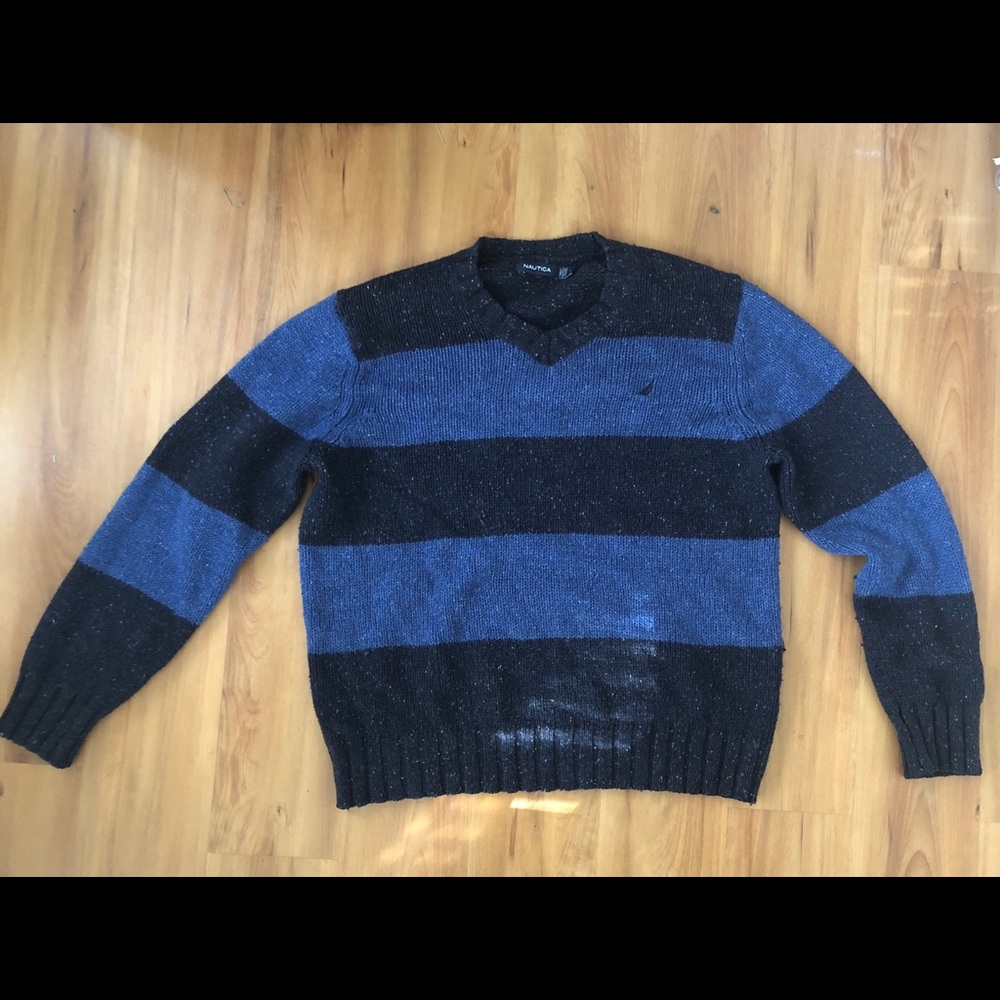 Men’s Nautica sweater